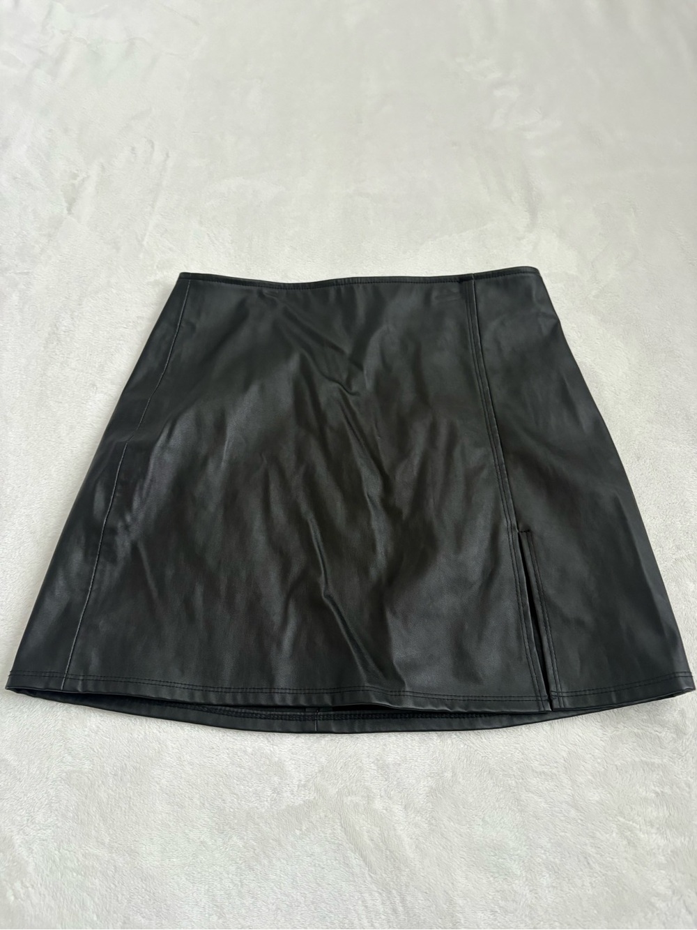 Kendall & Kylie Black Faux Leather Mini Skirt